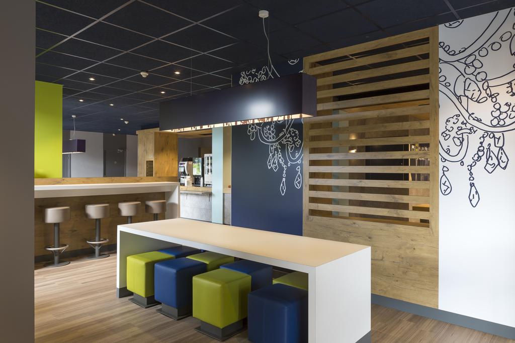 Ibis Budget Lorient Hennebont Exterior foto